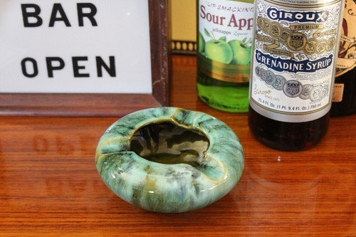 Vintage Green Drip Glaze Pottery Ashtray, Green Drip Glaze Ashtray, Studio Art - Picture 8 of 10