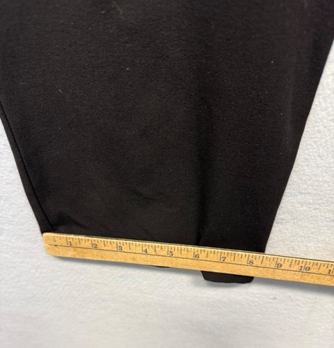 Black Old Navy Essential Stretch Low Waist Cargo Capri Pants Size 8 - Picture 9 of 10