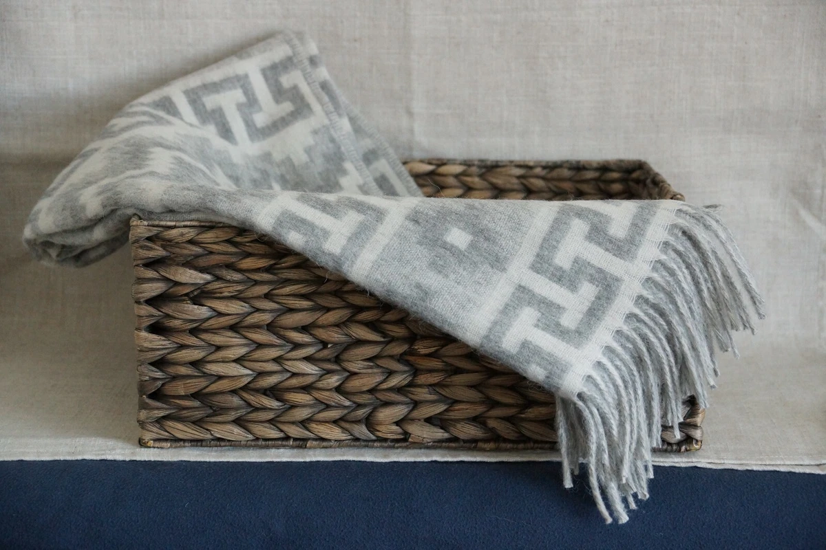 Alicia Adams Alpaca Juniper Southwestern Alpaca Wool Throw Blanket 71x52
