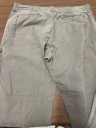 (3) NICE! WRANGLER. Cargo Pants Mens 36X32 Utility Relaxed Fit. SHIPS FAST! - Picture 7 of 11