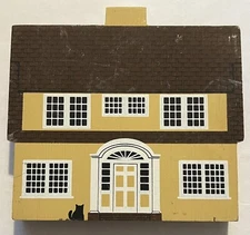 The Cat's Meow 1987 Martha Washington House Series V