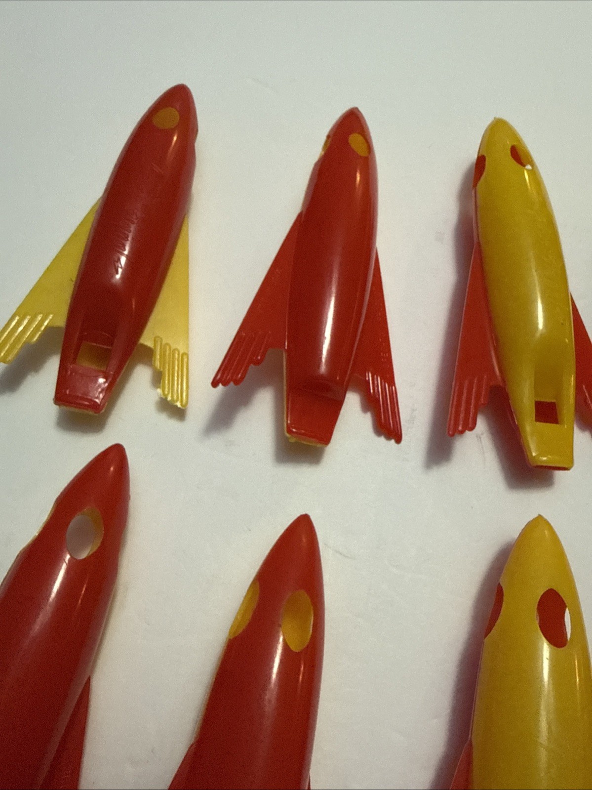 VINTAGE Lot Of 16 SPEC-TOY SPACE SIGNAL ROCKET WHISTLES MADE IN USA