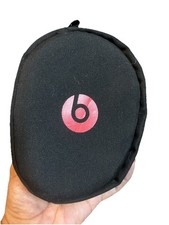 Beats Black Padded Headphone Case Soft Sided Oval Shaped with Zipper - case only
