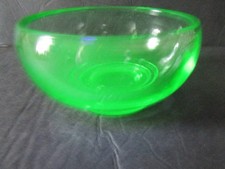 Unbranded MCM Green Uranium Glass 2 1/4" Tall x 4 1/2" Wide UV Reactive Glows
