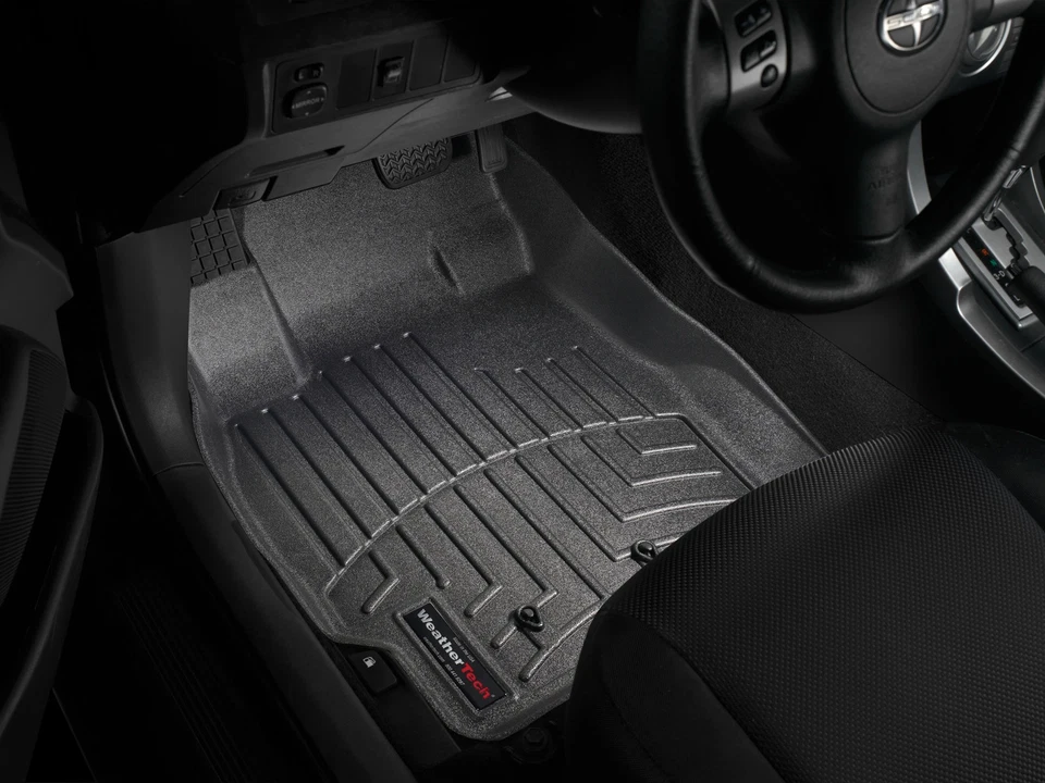 WeatherTech 脚垫 FloorLiner 适用于 - Scion tC - 第一排 — 第 2/4 张图片