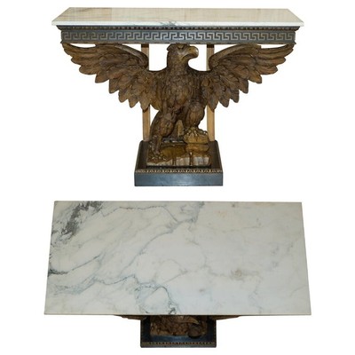 ERHABENER HANDGESCHNITZTER ANTIKER ADLERKONSOLENTISCH MIT ITALIENISCHEM CARRARA MARMOR TOP