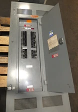 SQUARE D 44-13053-59 MAIN LUG PANEL - 600 A - 208/120v #270