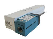 NEW HONEYWELL LSYKC1A-8C MICRO SWITCH LSYKC1A8C