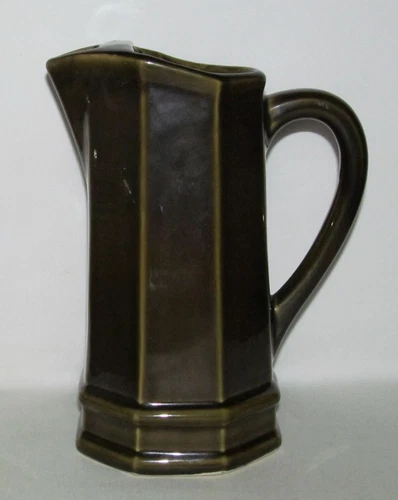 Pfaltzgraff China Co. HERITAGE GREEN Large Flat Ice Lip Water Pitcher