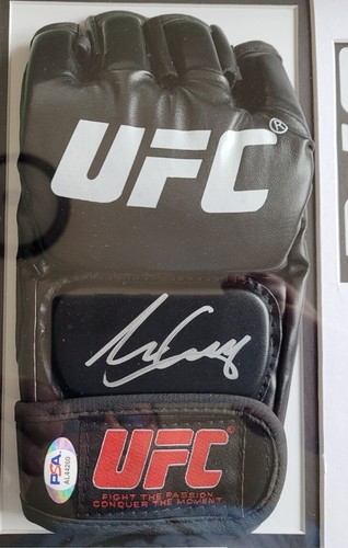 Ian Garry Signed UFC Glove “The Future” Ireland Flag PSA /DNA CUSTOM FRAMED 1/1 - Picture 2 of 7