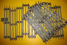 Lot of 12 THREE RAIL STRAIGHT MODEL RAILROAD TRAIN TRACK