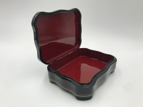 Fedoskino Lacquer Box "Sivka Burka" , Hand Painted, Papier Mache, Jewelry Box, - Picture 7 of 9
