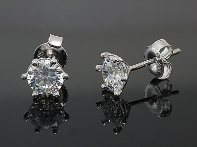 333 Weißgold Krappen Ohrstecker 6 Krappen mit Zirkonia Steinen  6 mm 1 PAAR     