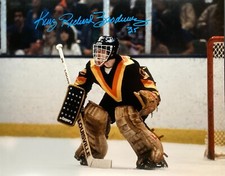 RICHARD ''KING'' BRODEUR (1) Vancouver Canucks Autographed 16x20 Photo