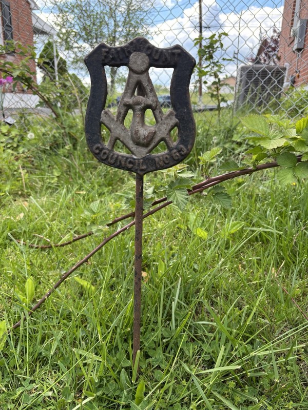 Vintage MASON United JR Order Of American Mechanic UOAM Garden Stake Marker