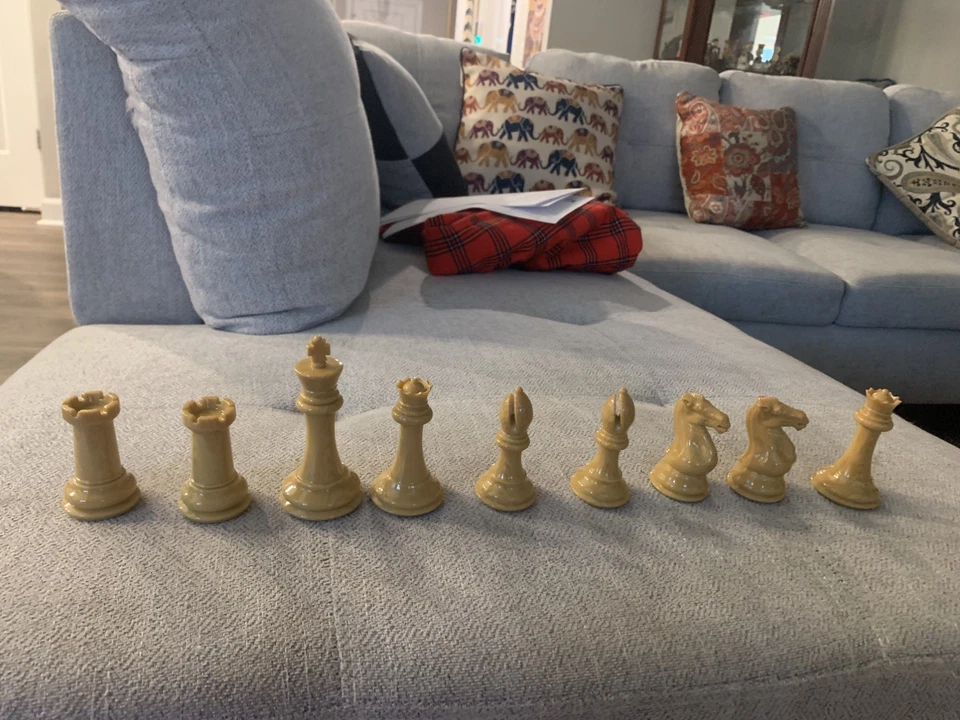 Piezas de ajedrez serie Fischer - 4,0" King - Woodtek usadas Foto 3 de 4