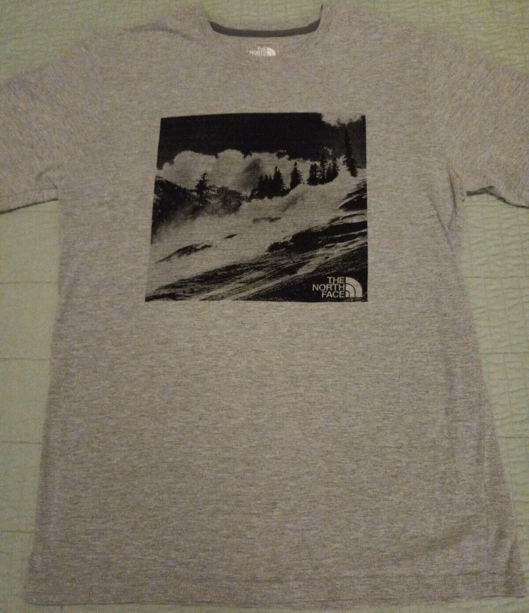 ★THE NORTH FACE★ Men's Journey Short Sleeve T-ShirtGRAYISH The North Face Short Sleeve Core Box NSE T-Shirt | Dillard's