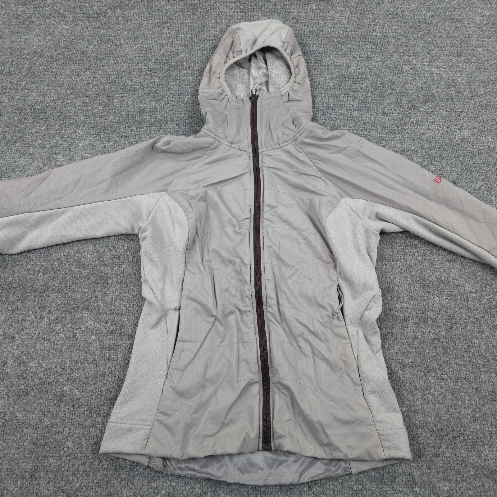 north-face summit series logo hike climb outdoors jacket