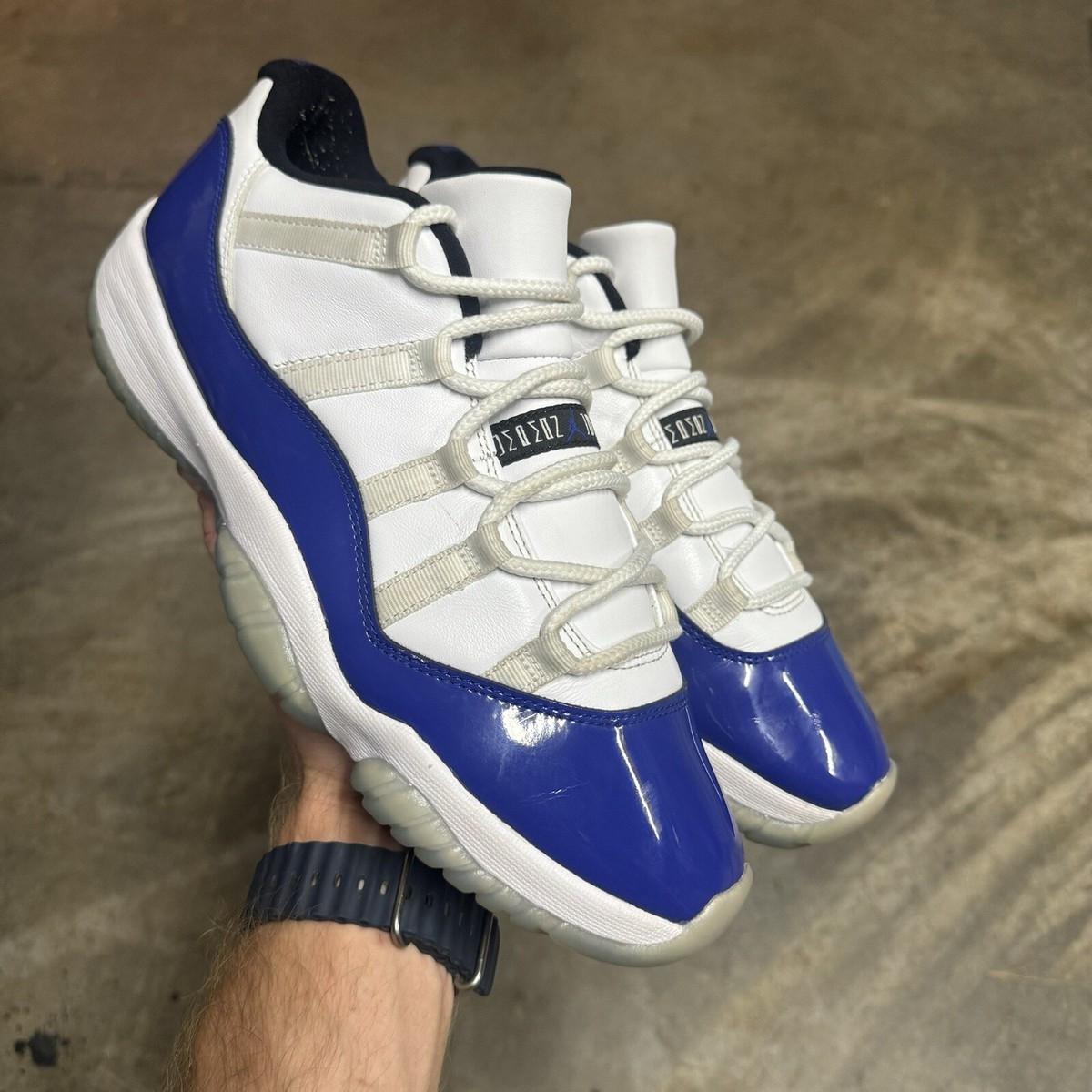 Sz 10.5 - Air Jordan 11 Retro Low Concord Sketch - W12 - Pre owned