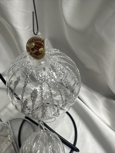 Blown Glass Ornament White Silver Balls And Teardrop 4 - Picture 5 of 9