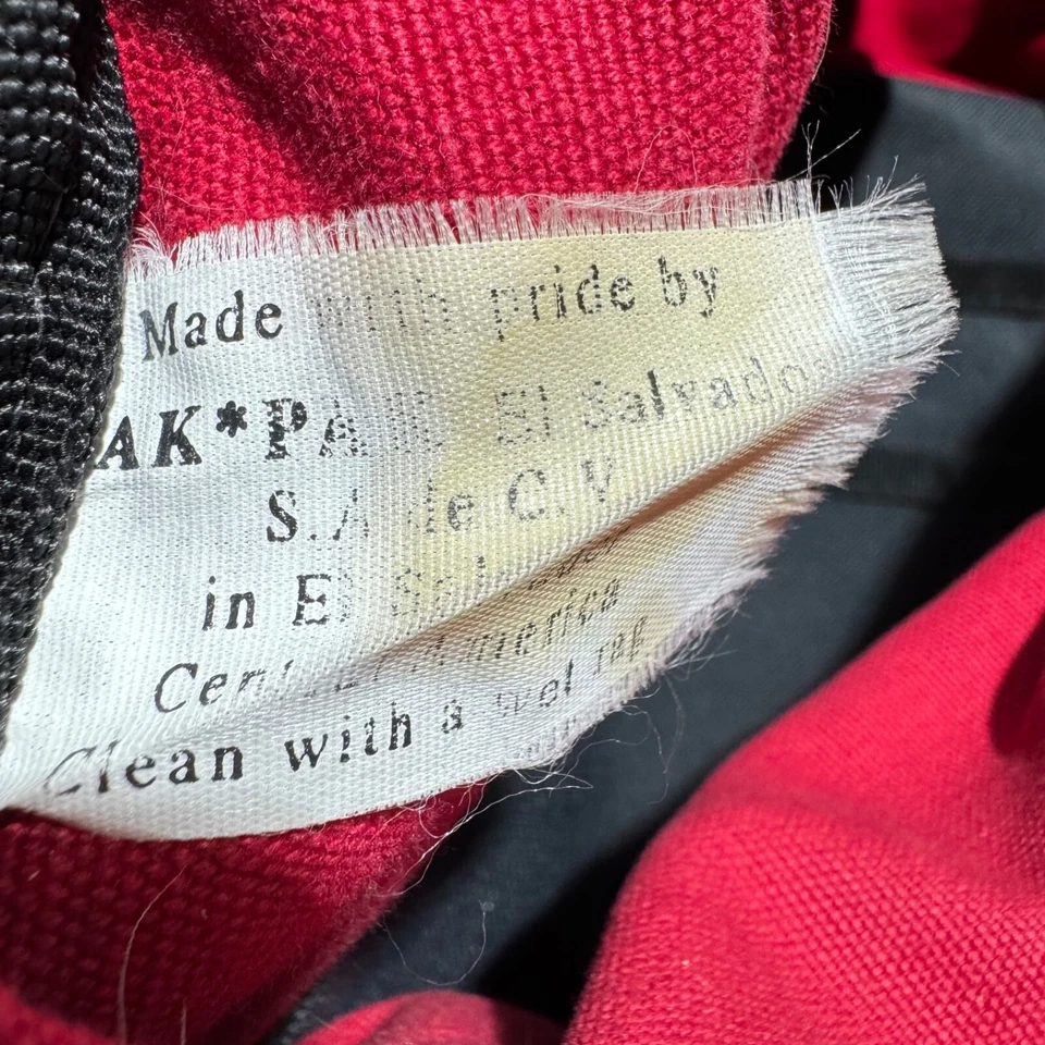 Bolso Mensajero Levis Candy Apple Rojo Y2K - Slouchy - Ligero Libro/Bolso Escolar Foto 4 de 4