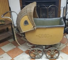 Vintage Baby Carriage Stroller Buggy Wicker Wooden Wheels Storkline Chicago