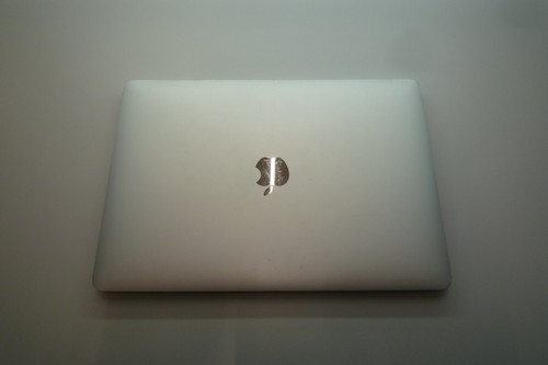 Apple MacBook Pro 13 inch, 2017 A1708 2.3GHZ i5 8Gb 512GB - Afbeelding 2 van 13
