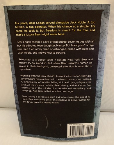 Close to Home: A Bear and Mandy Logan Mystery - Picture 2 of 4