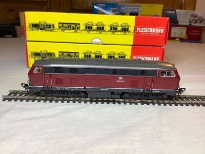 鉄道模型　fleischmann DB 218型 HOゲージ HO Fleischmann 423472 Diesel Locomotive BR 218 DB Regio Wthrd DCC