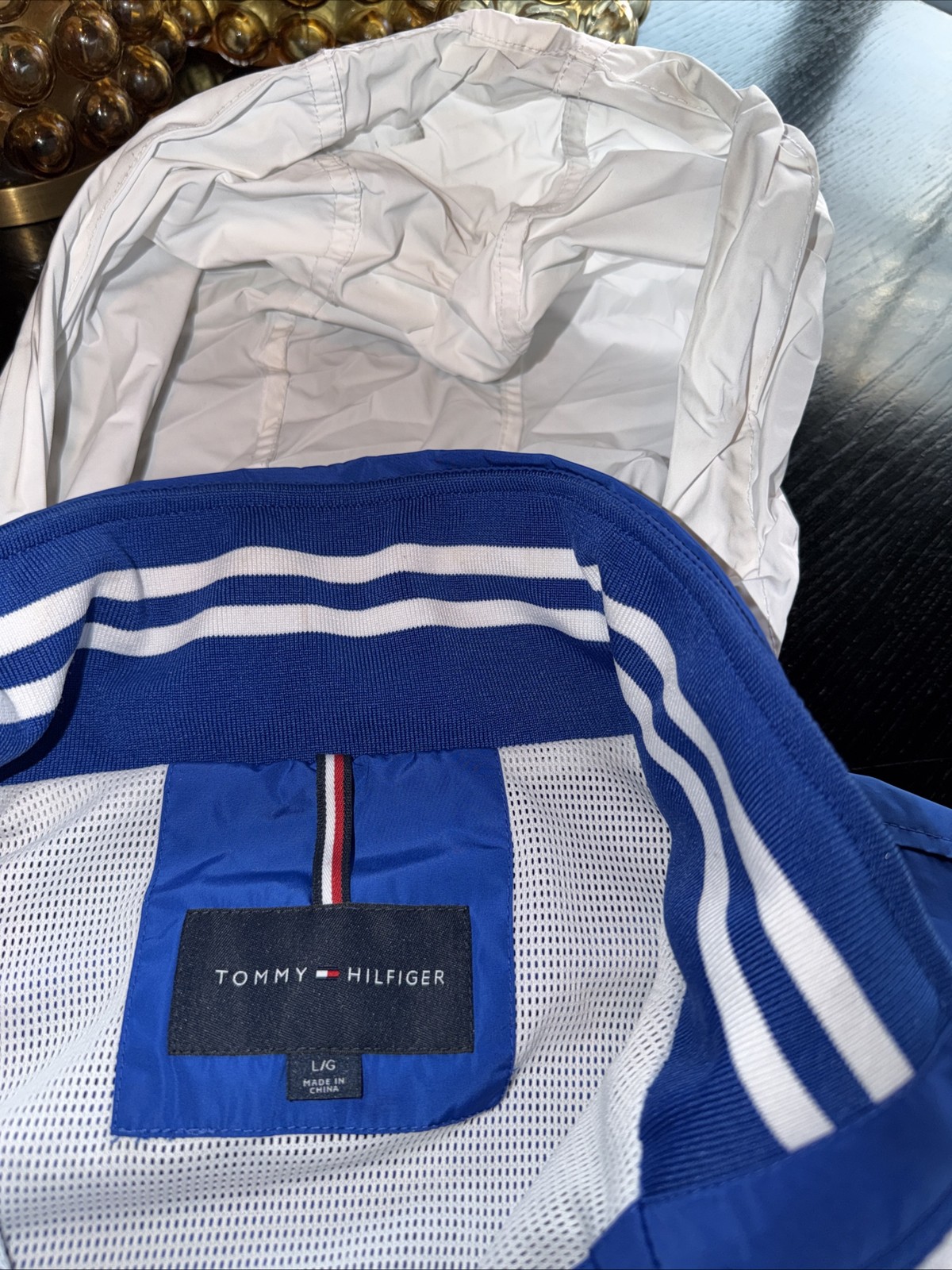 AUTHENTIC Tommy Hilfiger Jacket Size Large Red White Blue &Green NWOT thumbnail 14