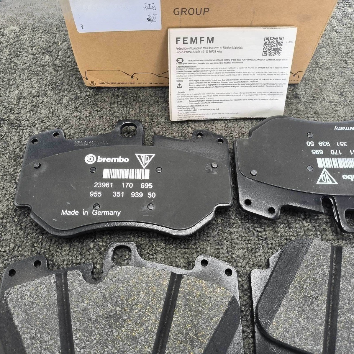 For Lamborghini Huracan 5.2 Front Brake Pad Kit With Sensor 18-20 4S0698151M