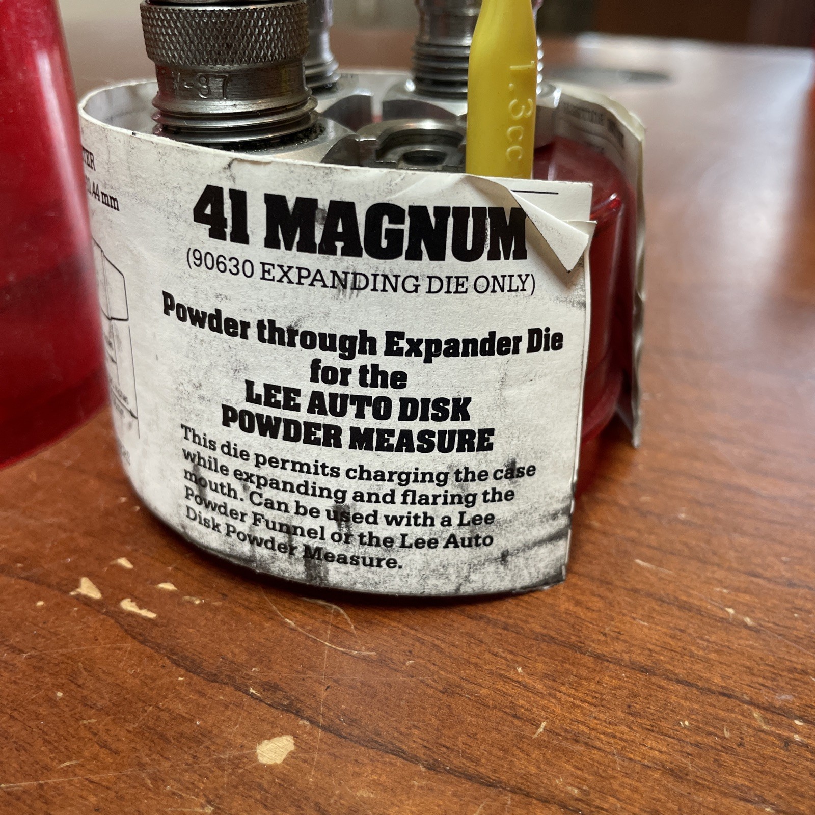 Lee Reloading Dies 41 Magnum 90630 (Expanding Die Only) | eBay