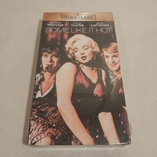 New  Sealed VHS  Some Like It Hot  Marilyn Monroe Vintage Classics 1997 