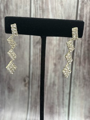 Gold Plated Party Designer Stone Drop Earring For Women - Gold