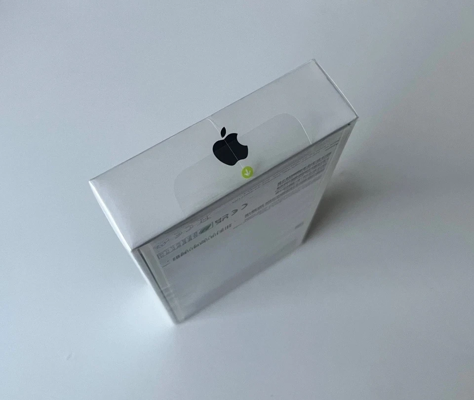 New Sealed Apple iPhone SE 2nd Generation 256gb - Black - Home Button - Image 3 of 3