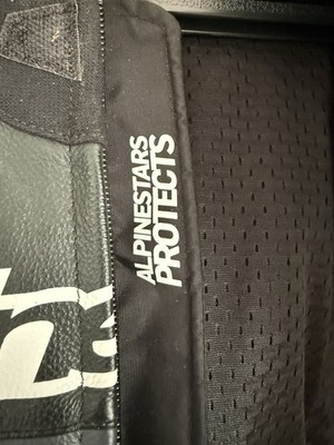 Alpinestars Missile V2 Ignition leather jacket Size 42 USA EURO 52