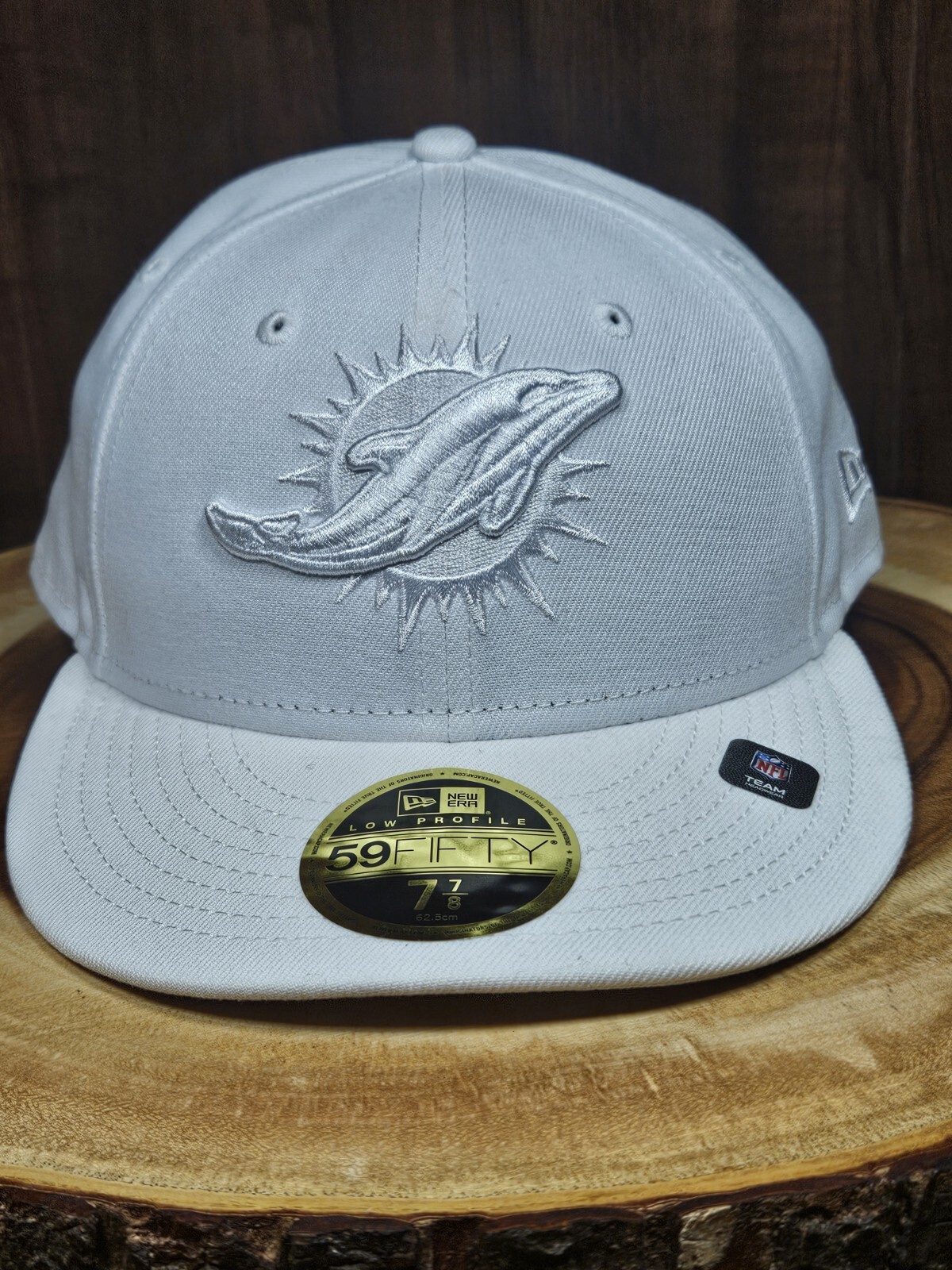 Miami Dolphins White Out NFL Fitted Hat Size 7 7/8 by New Era