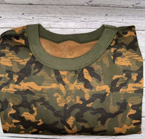 Hanes Men's Thermal Crew long sleeve SHIRT Warmer comfort Reversible Camo Medium