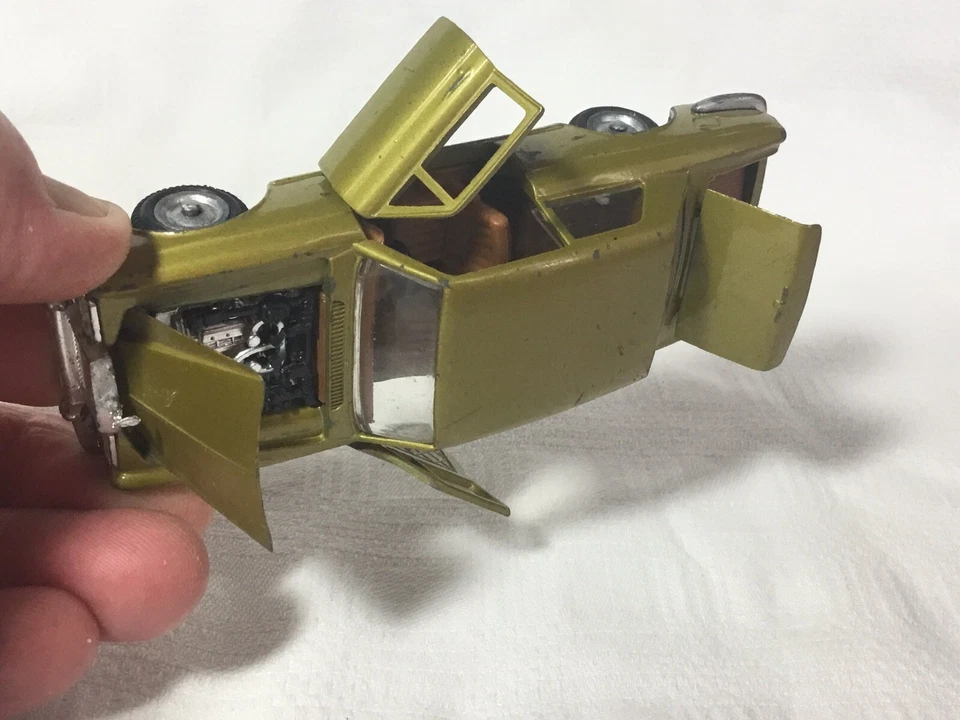 VINTAGE MEBETOYS 1/43 DIECAST ROLLS ROYCE SILVER SHADOW CAR, MADE IN ITALY #5 - Image 3 of 4