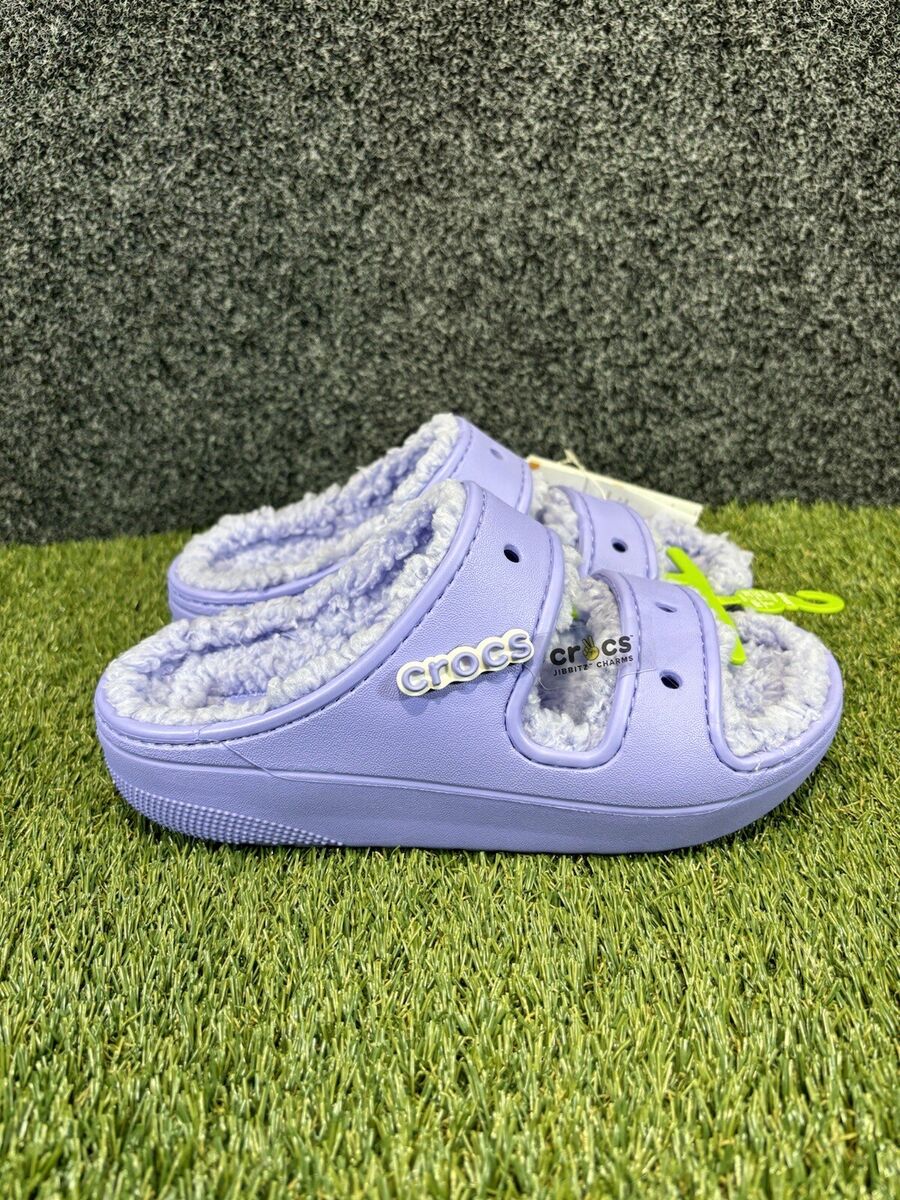 Crocs Classic Women's Size 6 US Cozzzy Sandals Purple Warm Crocs Classic Women's Size 6 US Cozzzy Sandals Purple Warm