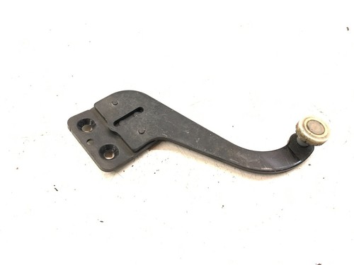 VW T5 Multivan Bus Caravelle Rollenführung Schiebetür rechts 7H0843436E Halter