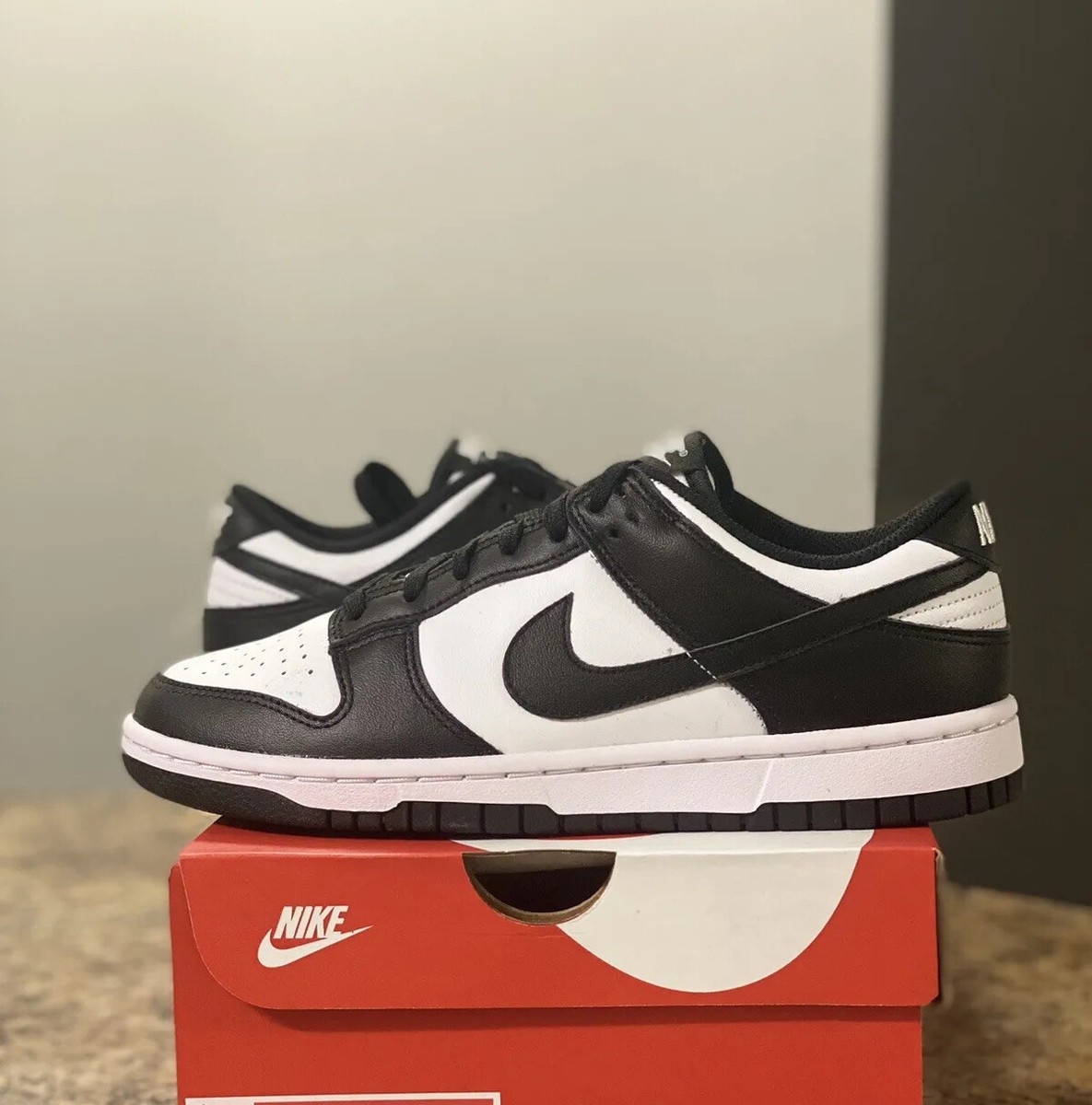 Nike Dunk Low Panda White/Black Women's DD1503-101 Size 7M/8.5W