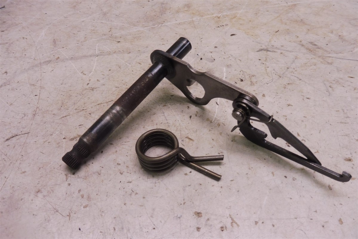 1985 Kawasaki ZN700 KM255-1a. Engine transmission shifter shaft | eBay
