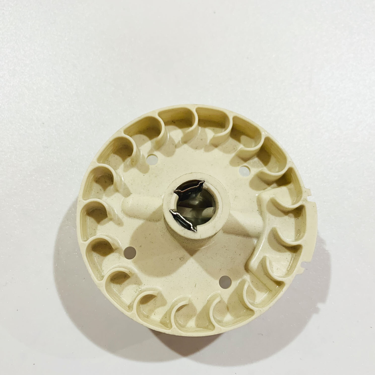 ACDELCO Distributor Rotor For 1991-1998 Chevrolet P60 P6000 GMC B7 P6500 D461