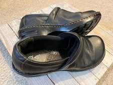 BOC Born Concept Clogs Womens Size 8 W Slip On Block Heels Leather Casual Ladies