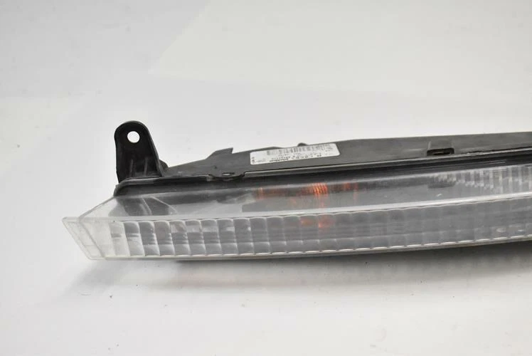 Audi Q7 2007-2009 pasajero derecho esquina/luz de estacionamiento lámpara de estacionamiento señal de giro Foto 3 de 4