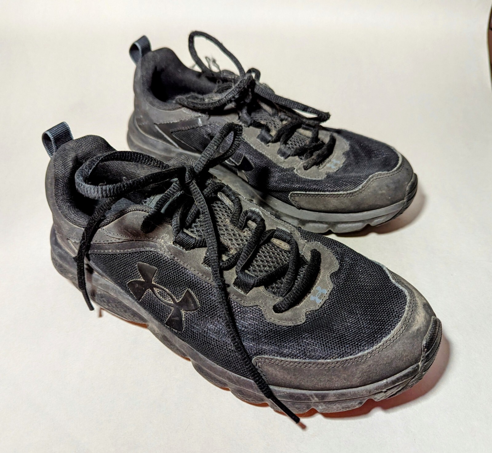 SAOLA Scarpe da corsa Under Armour uomo Charged Assert 9 3024590 003 nere sneakers 8 5