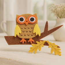 Filz Eule auf Ast ca. 7x9,5cm Herbstdeko – Bastelbedarf, Tischdeko, DIY