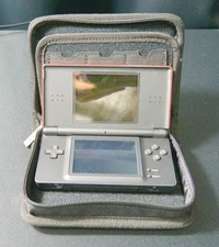 Nintendo DS Lite CRIMSON RED BLACK Handheld Video Game Console USG-001 A1