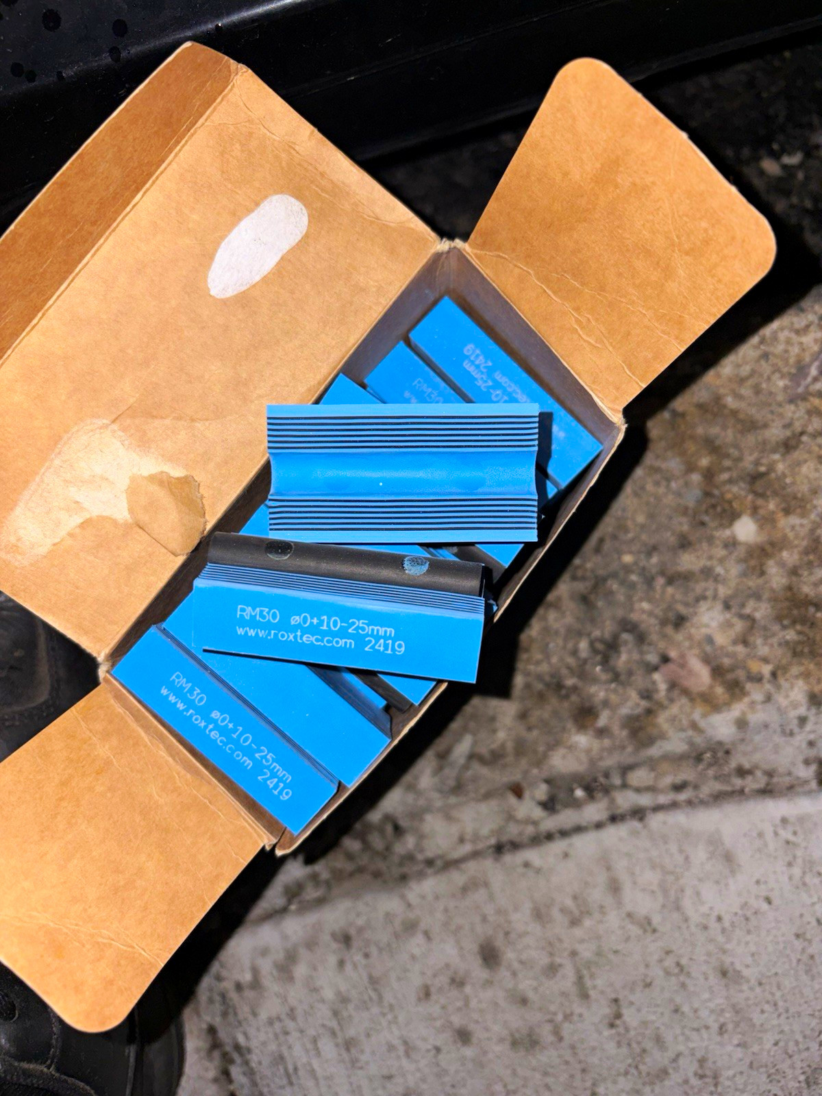Roxtec RM 30 Cable Transit Insert Multi Cable Transit0+10-25mm(lot of 16pc Blue)